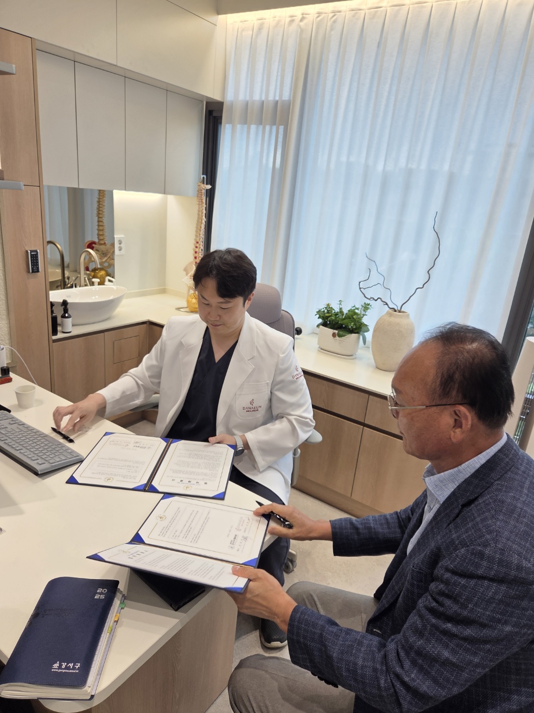 KakaoTalk_20250624_153953578_02.jpg